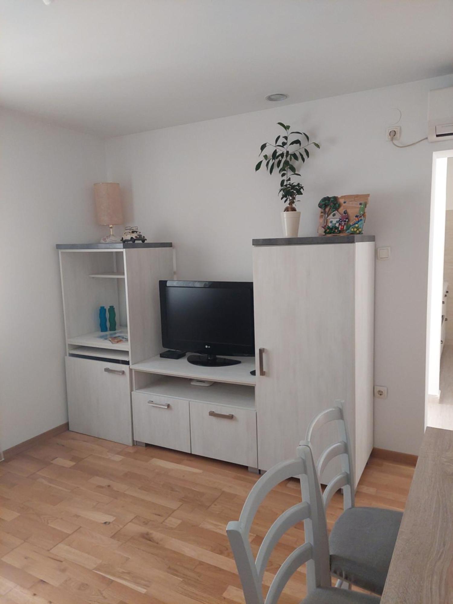 Апартаменти Apartman Zara Екстер'єр фото